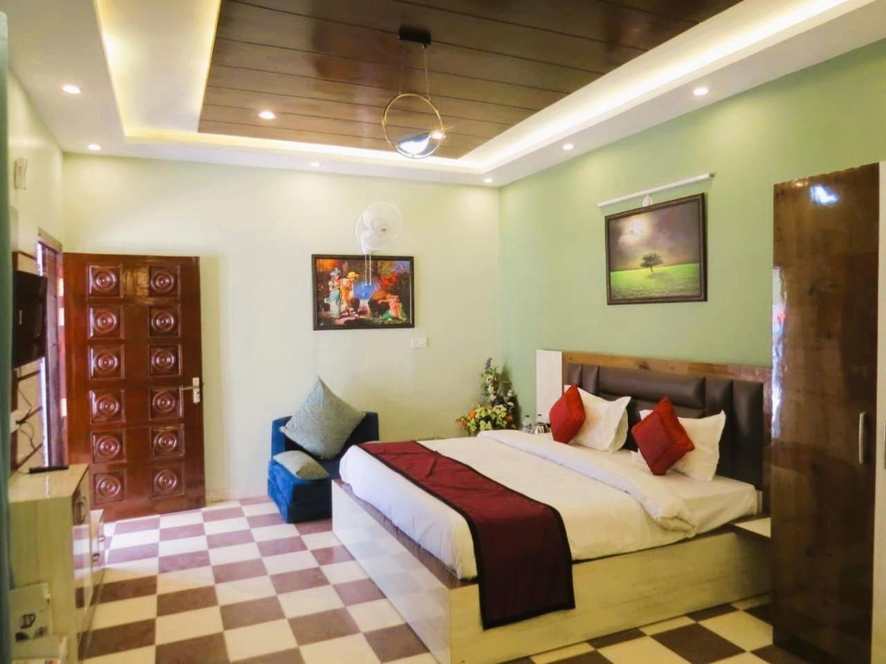 Hotel Haya Palace Nainital Exterior foto