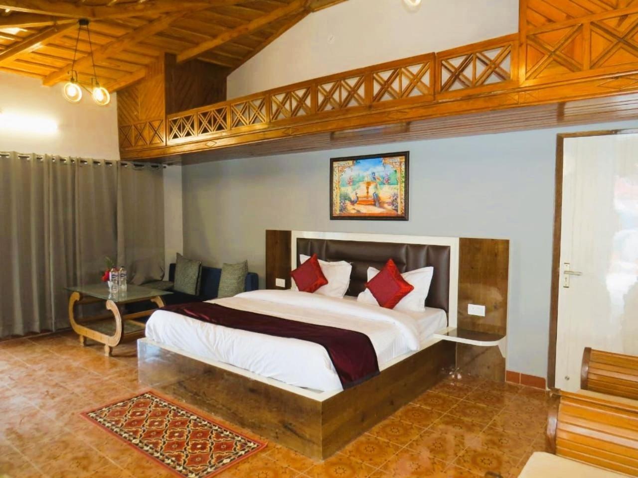 Hotel Haya Palace Nainital Exterior foto